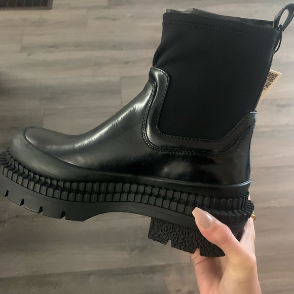 SOLD - Picture 5 of 8